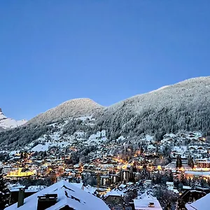 https://chalet-mirador-appartement-vue-panoramique.hotels-rhonealpes.com