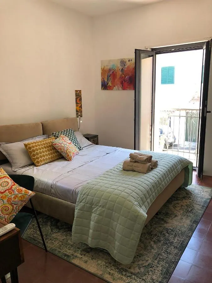 アパート タオルミーナCasa Carlottaアパートメント イタリア