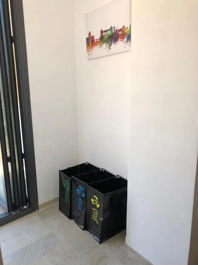 タオルミーナCasa Carlottaアパートメント タオルミーナ